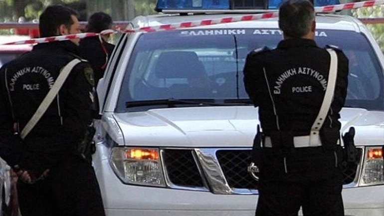 Μεθυσμένος Αλβανός πλάκωσε στο ξύλο αστυνομικούς στον Βόλο